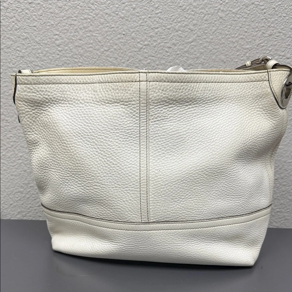 Coach Cream Leatherwear Shoulder Bag